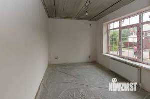 Дом 140м&sup2;, 2-этажный, участок 3 сот.  