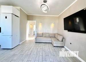 Дом 100м&sup2;, 2-этажный, участок 3 сот.  