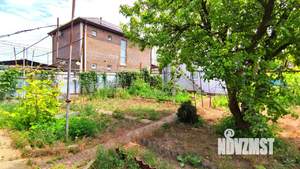 Дом 60м&sup2;, 2-этажный, участок 5 сот.  