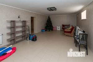 Дом 300м², 2-этажный, участок 8 сот.  