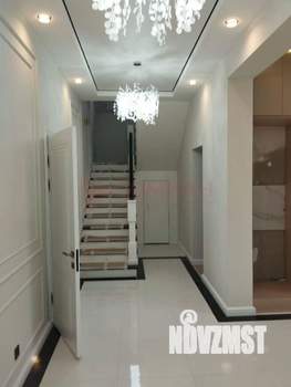 Дом 160м&sup2;, 2-этажный, участок 5 сот.  