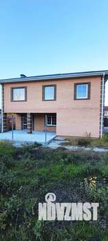 Дом 216м², 2-этажный, участок 6 сот.  