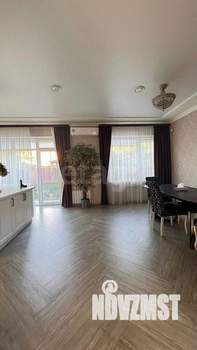 Дом 130м², 2-этажный, участок 3 сот.  