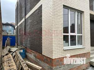 Дом 300м&sup2;, 2-этажный, участок 3 сот.  