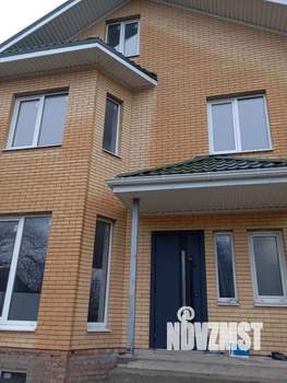 Дом 240м², 2-этажный, участок 6 сот.  