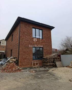 Дом 200м&sup2;, 2-этажный, участок 2 сот.  