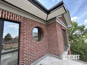 Дом 350м², 3-этажный, участок 6 сот.  