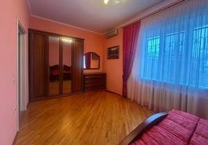 Дом 600м&sup2;, 4-этажный, участок 4 сот.  