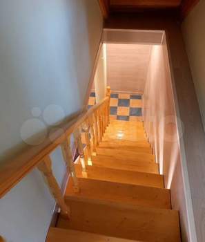 Дом 150м&sup2;, 3-этажный, участок 6 сот.  