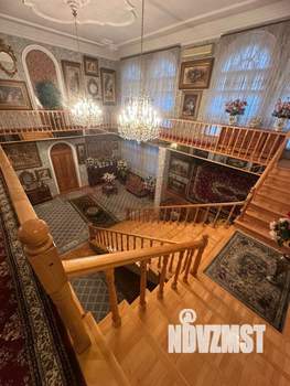 Дом 700м², 4-этажный, участок 7 сот.  