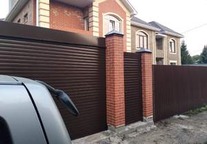 Дом 132м&sup2;, 3-этажный, участок 3 сот.  