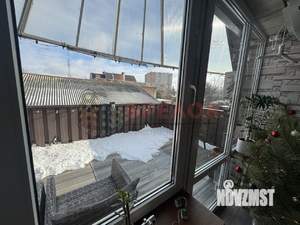 Дом 300м&sup2;, 3-этажный, участок 380 сот.  