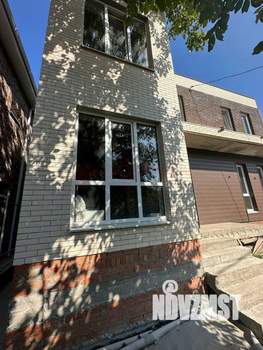 Дом 300м&sup2;, 2-этажный, участок 3 сот.  