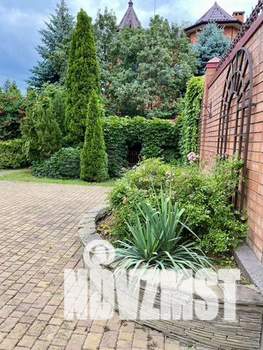 Дом 504м&sup2;, 3-этажный, участок 9 сот.  