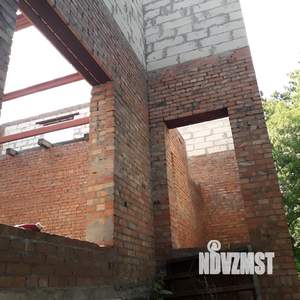 Дом 200м², 2-этажный, участок 4 сот.  