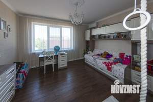 Дом 140м&sup2;, 2-этажный, участок 3 сот.  