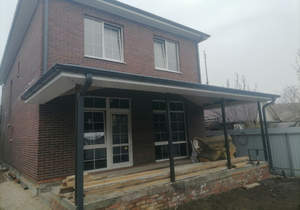 Дом 203м&sup2;, 2-этажный, участок 3 сот.  