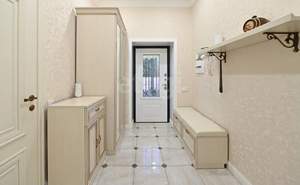 Дом 187м&sup2;, 3-этажный, участок 4 сот.  