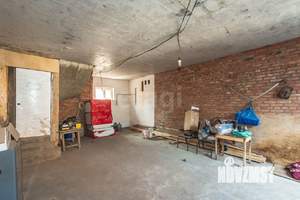 Дом 216м², 3-этажный, участок 3 сот.  