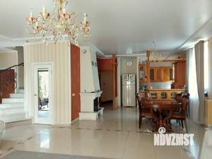 Дом 240м², 3-этажный, участок 3 сот.  