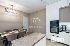 Дом 175м&sup2;, 1-этажный, участок 6 сот.  