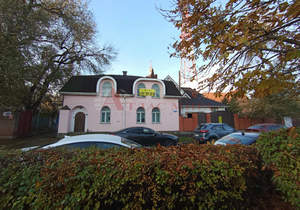 Дом 463м&sup2;, 2-этажный, участок 8 сот.  