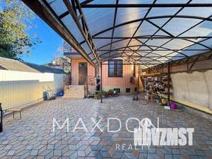 Дом 255м&sup2;, 4-этажный, участок 3 сот.  