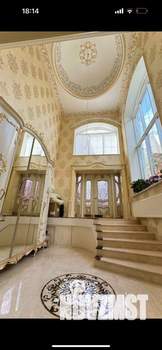 Дом 470м&sup2;, 2-этажный, участок 6 сот.  