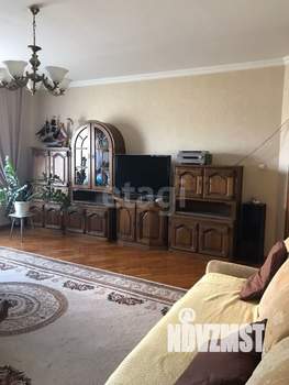 Дом 250м², 2-этажный, участок 4 сот.  