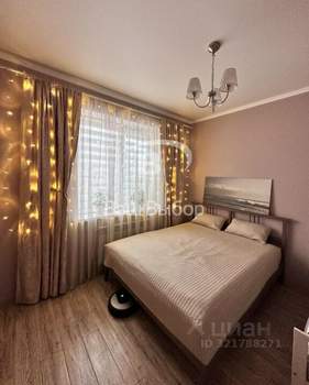 Дом 100м&sup2;, 1-этажный, участок 4 сот.  