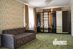 Дом 260м², 3-этажный, участок 6 сот.  