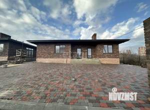 Дом 202м&sup2;, 1-этажный, участок 6 сот.  