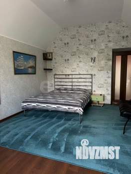 Дом 247м&sup2;, 2-этажный, участок 594 сот.  