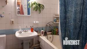 Дом 160м&sup2;, 2-этажный, участок 6 сот.  