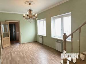 Дом 158м&sup2;, 2-этажный, участок 3 сот.  