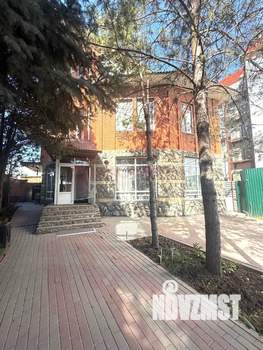 Дом 303м², 3-этажный, участок 508 сот.  