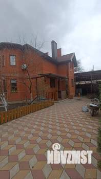 Дом 219м², 2-этажный, участок 7 сот.  