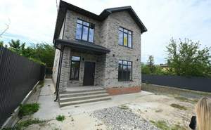 Дом 175м², 2-этажный, участок 61 сот.  