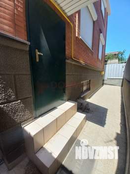 Дом 500м², 3-этажный, участок 5 сот.  