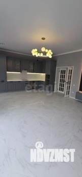 Дом 195м&sup2;, 2-этажный, участок 3 сот.  