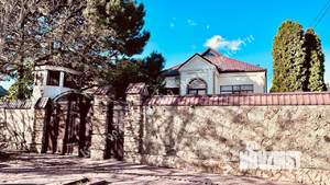 Дом 248м², 2-этажный, участок 5 сот.  