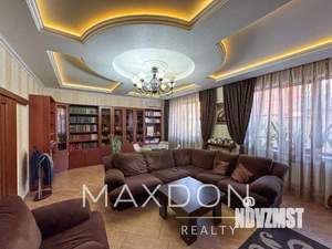 Дом 255м², 4-этажный, участок 3 сот.  