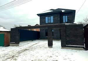 Дом 220м&sup2;, 3-этажный, участок 4 сот.  