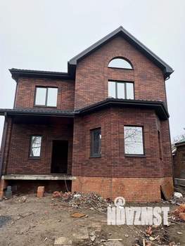 Дом 200м², 2-этажный, участок 5 сот.  