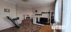 Дом 180м&sup2;, 2-этажный, участок 5 сот.  