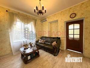 Дом 300м&sup2;, 2-этажный, участок 6 сот.  