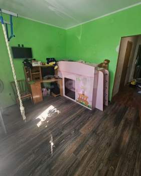 Дом 63м&sup2;, 2-этажный, участок 1 сот.  