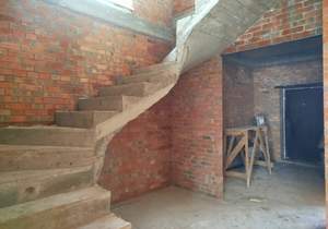 Дом 160м², 2-этажный, участок 5 сот.  