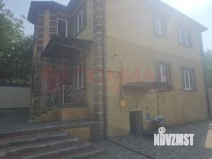 Дом 208м&sup2;, 2-этажный, участок 5 сот.  