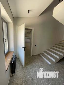 Коттедж 250м², 2-этажный, участок 4 сот.  